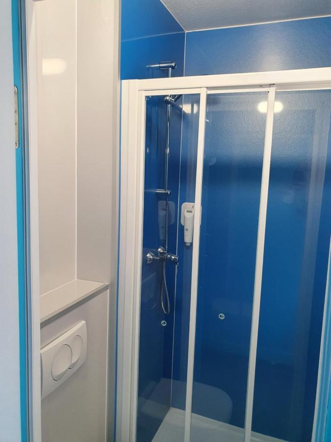 Kyriad Direct Orleans - Olivet - La Source Exterior foto